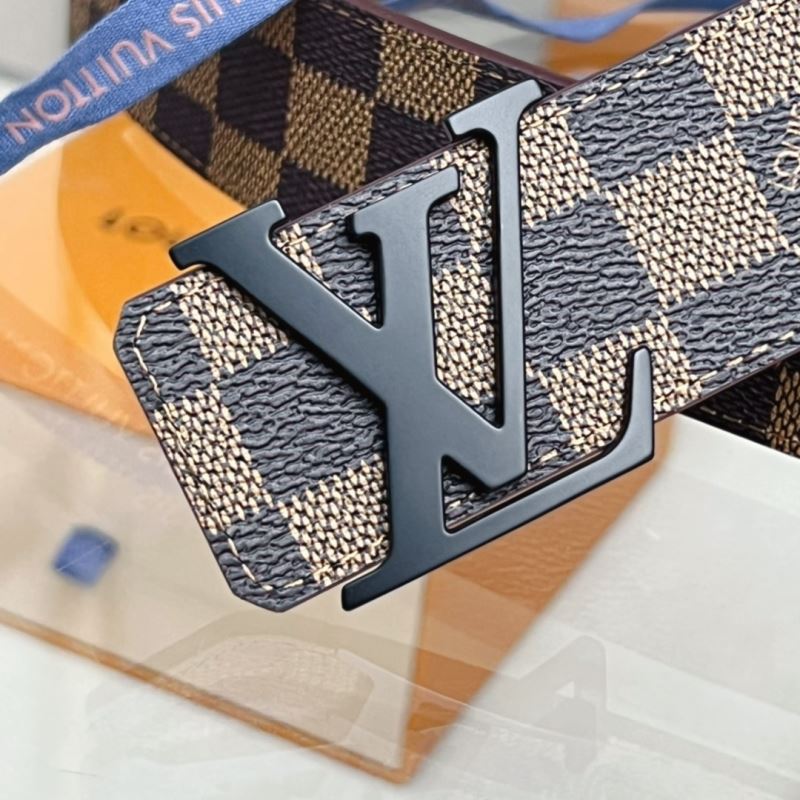 l0vis Vvtt0n belts